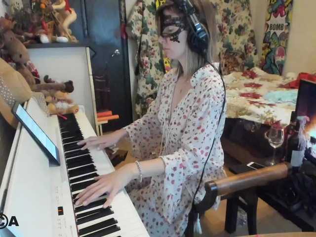 相片 PianoGirl Hi, Im Anastasia! Take off the dress 101tk. Dance + AutoDJ 70tk. Wheel fortune 47tk
